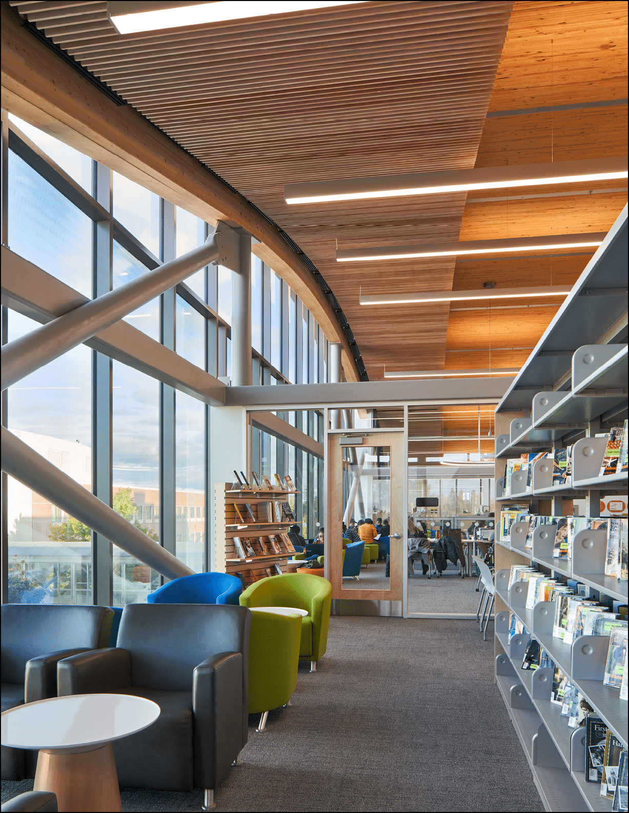 Photo of the green wall in the ACCE Building at the Ottawa campus.