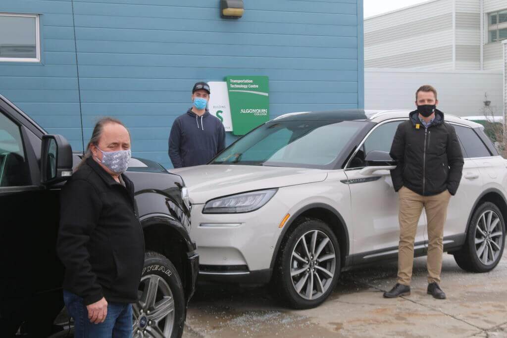 Lincoln Heights Ford Donation Supports Algonquin College Automotive