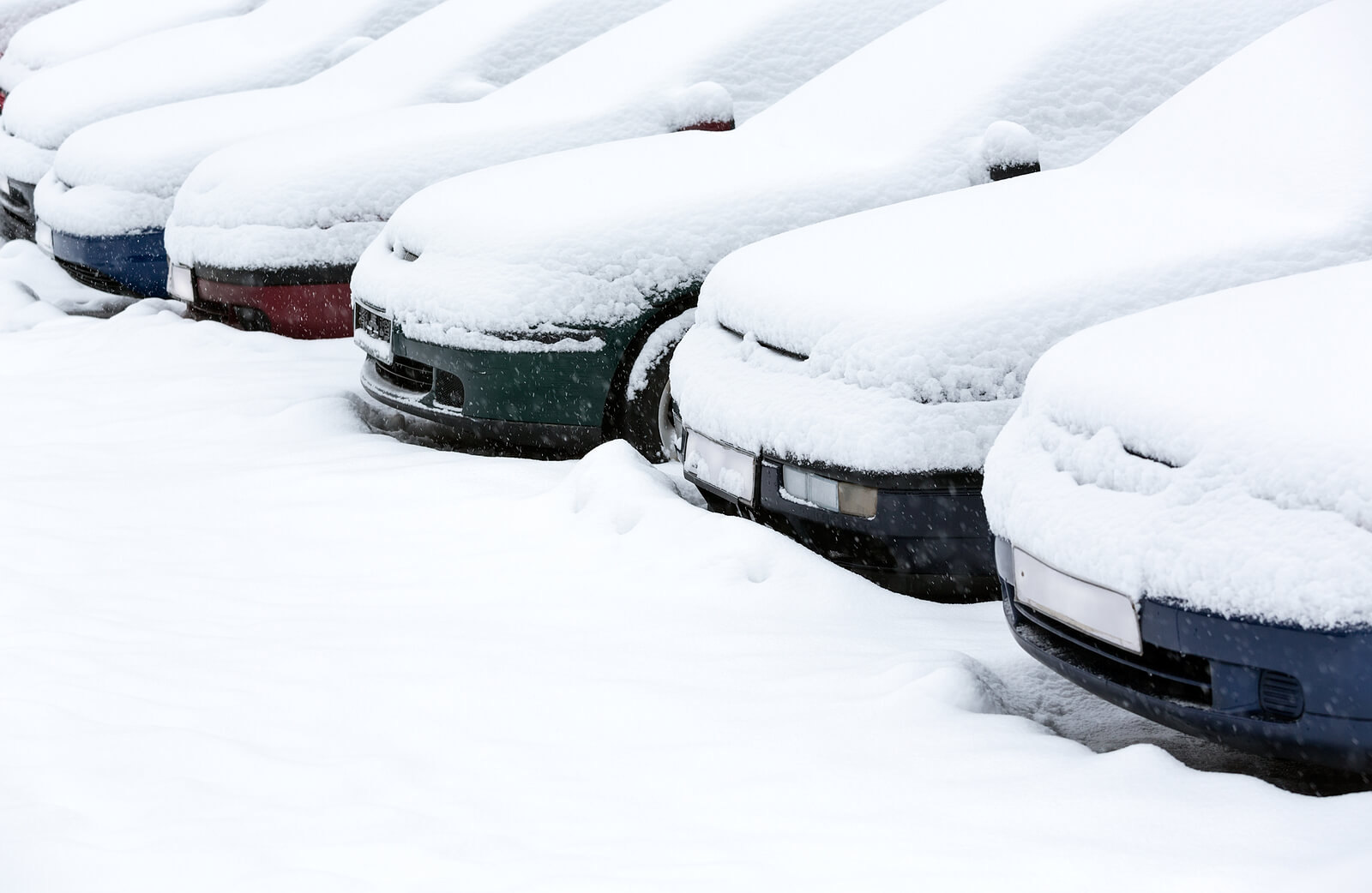 Winter Parking in Colorado: Don't Get Snowed In! ❄️