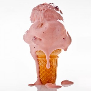 melting-strawberry-icecream-400x400